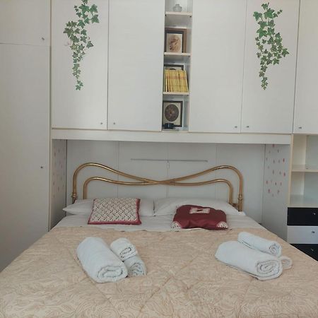 Casa Di Tania Apartment ตรีเอสเต ภายนอก รูปภาพ
